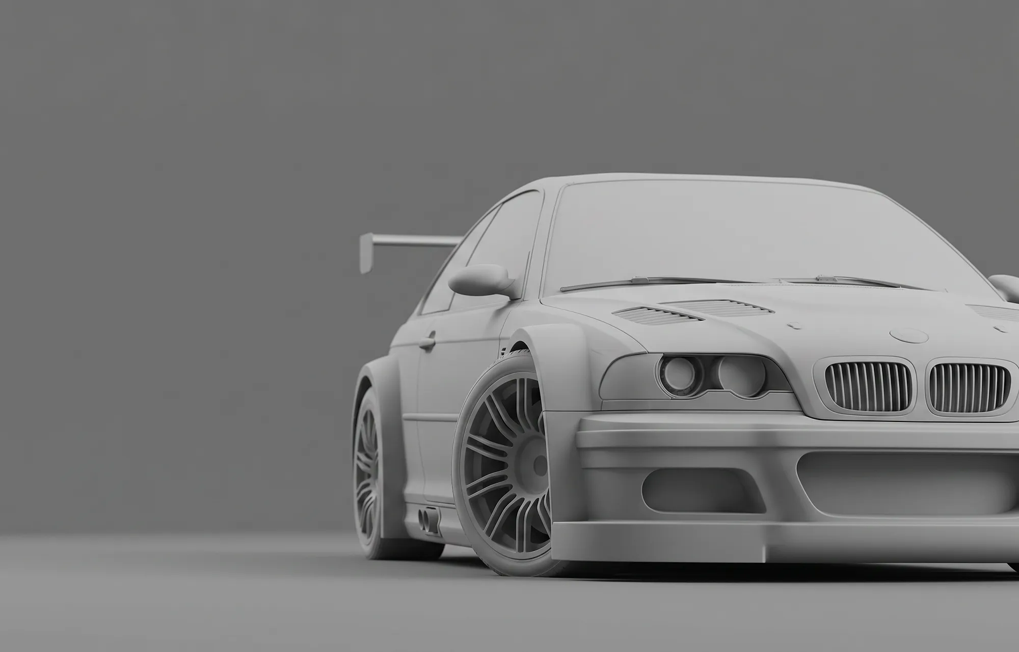 Unbearbeitetes Rohrendering des BMW M3 GTR ohne Texturen, Nahaufnahme der Front vor grauem Hintergrund