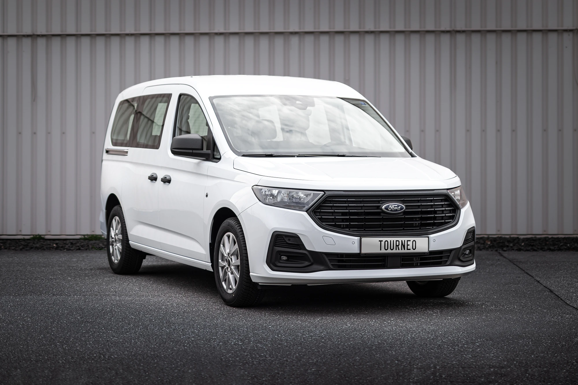 Ford Tourneo — Bad Kreuznach