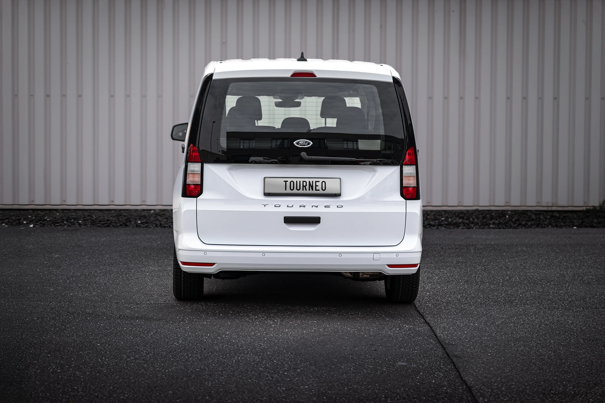 Ford Tourneo — Bad Kreuznach — Fotografie